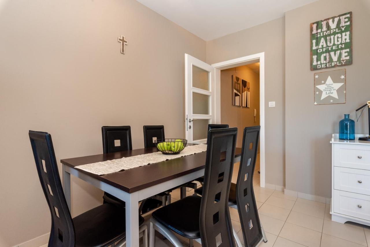 Apartment Cami -Stylish Apartment With A Beautiful Seaview Rabac Extérieur photo