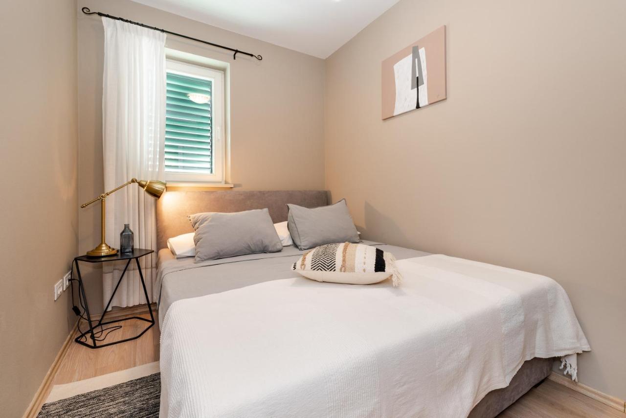Apartment Cami -Stylish Apartment With A Beautiful Seaview Rabac Extérieur photo