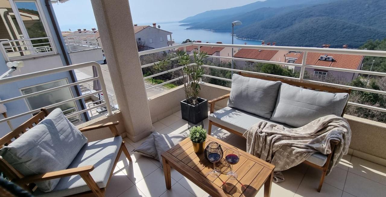 Apartment Cami -Stylish Apartment With A Beautiful Seaview Rabac Extérieur photo